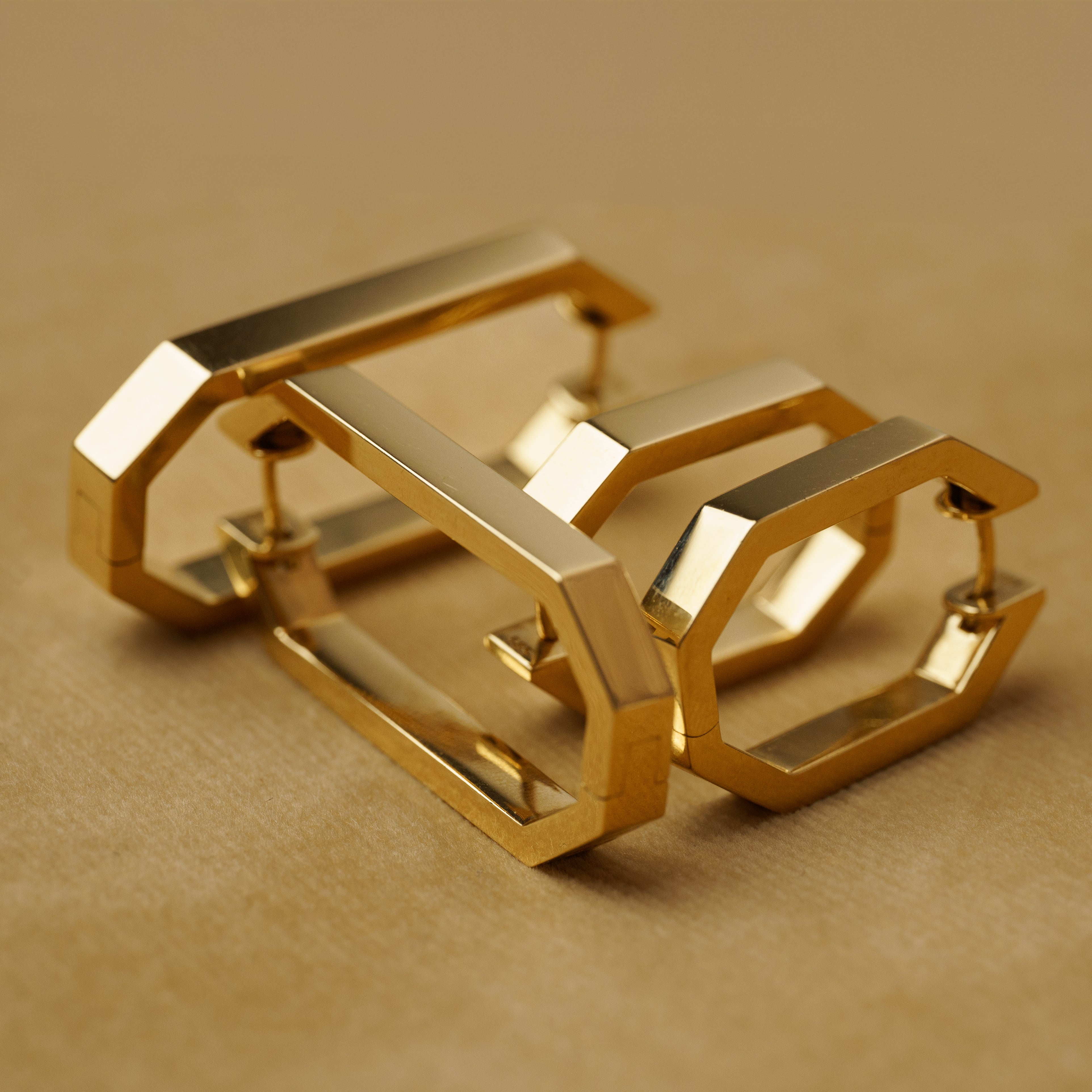 Geometric Hoop Earrings | MIRACO