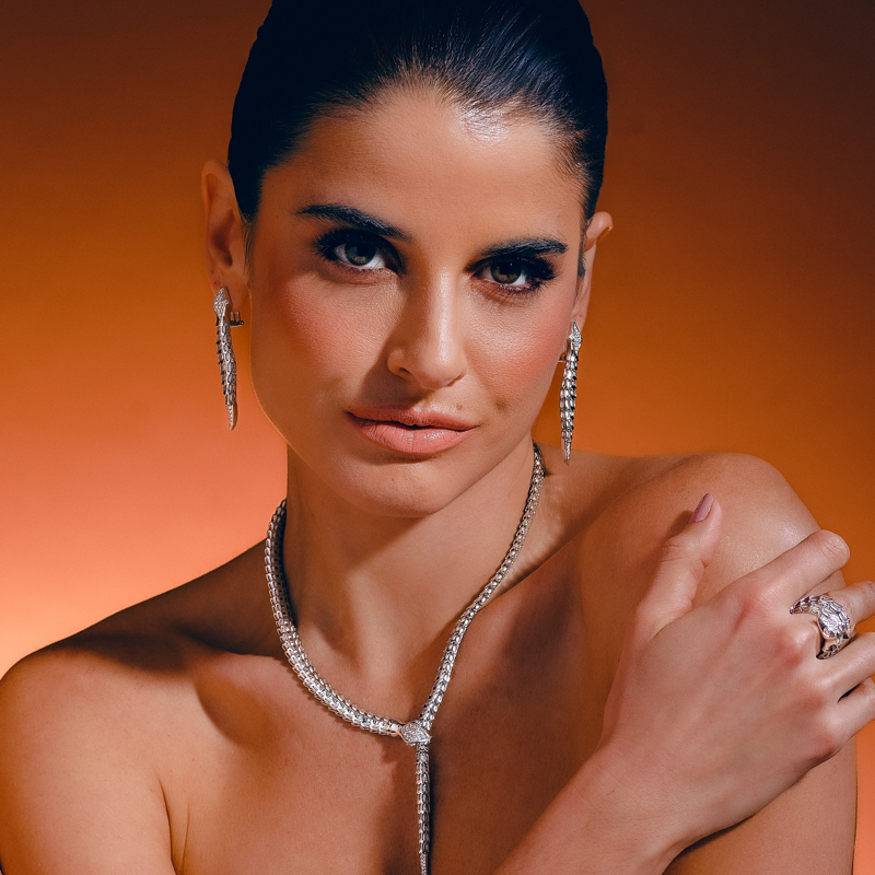 Yilan Diamond Pavé White Agate, White Gold, Earrings